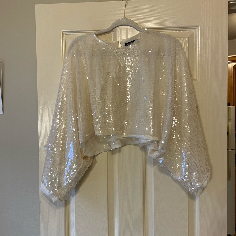 NIP Boutique Night of Nights Ivory Sequin Crop Top Long Dolman Sleeves Crewneck